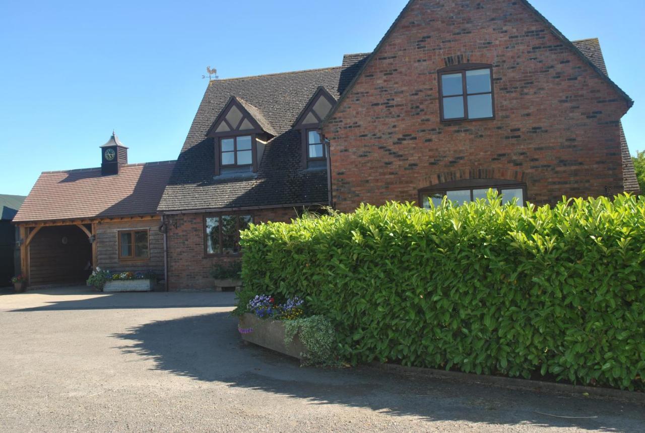 Elms Farm Villa Alderton  Exterior photo